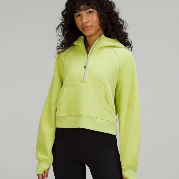 Lululemon oversized scuba in wasabi - Picture 1 of 3